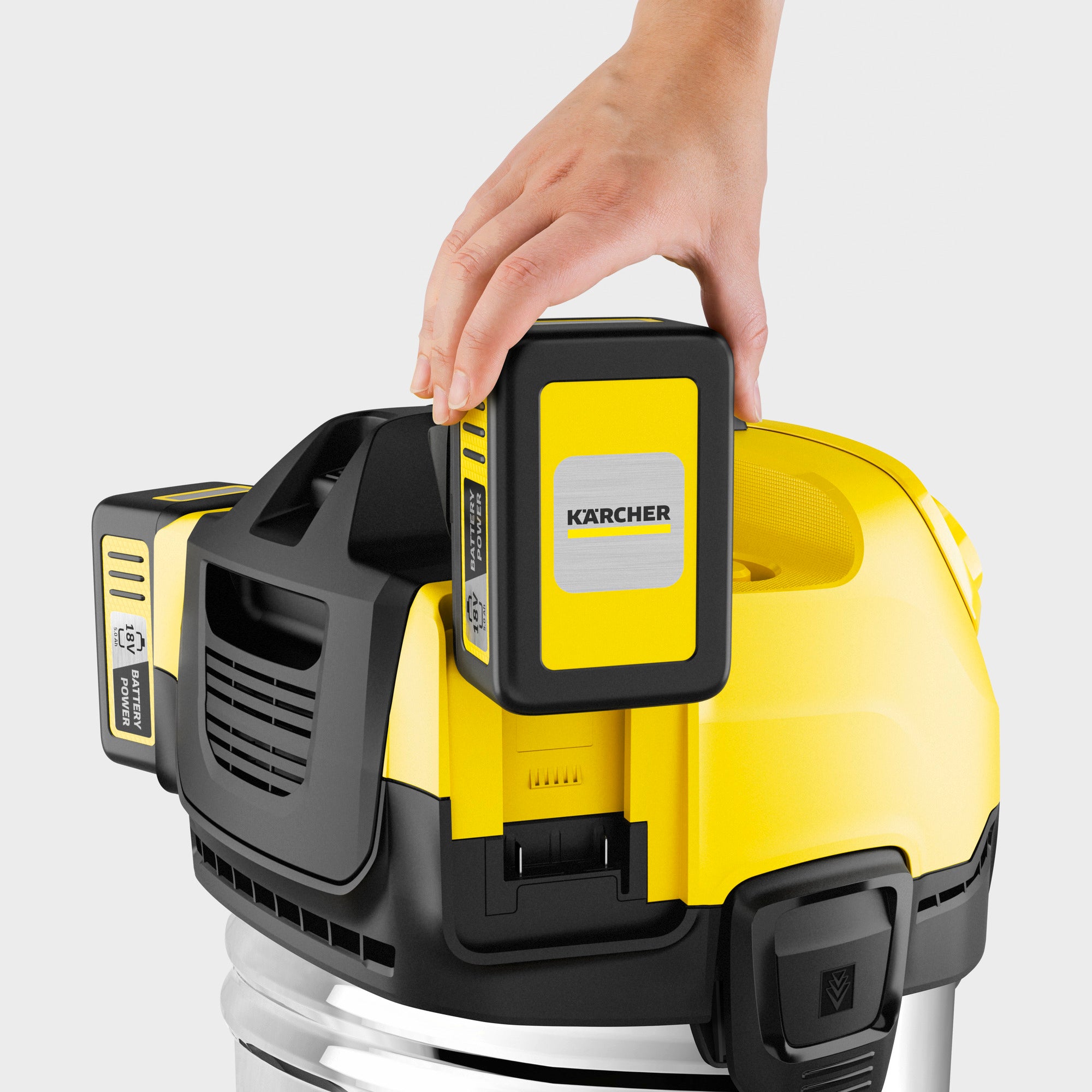 Kärcher Nass-/ Trockensauger WD 4-18 S Dual Battery Set V-20/22 *EU