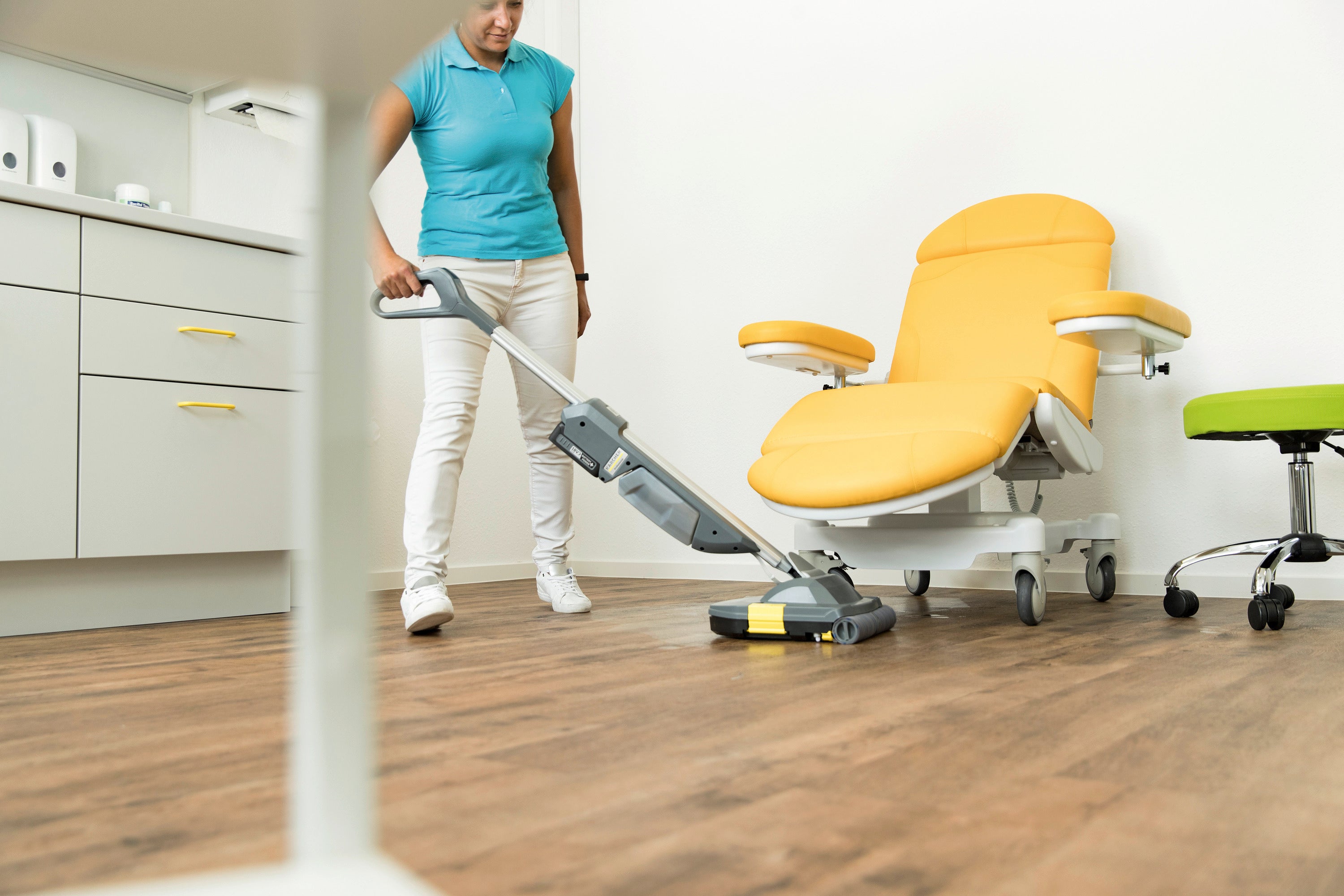 Kärcher Scheuersaugmaschine BR 30/1 C Bp ohne Akku+Ladegeraet