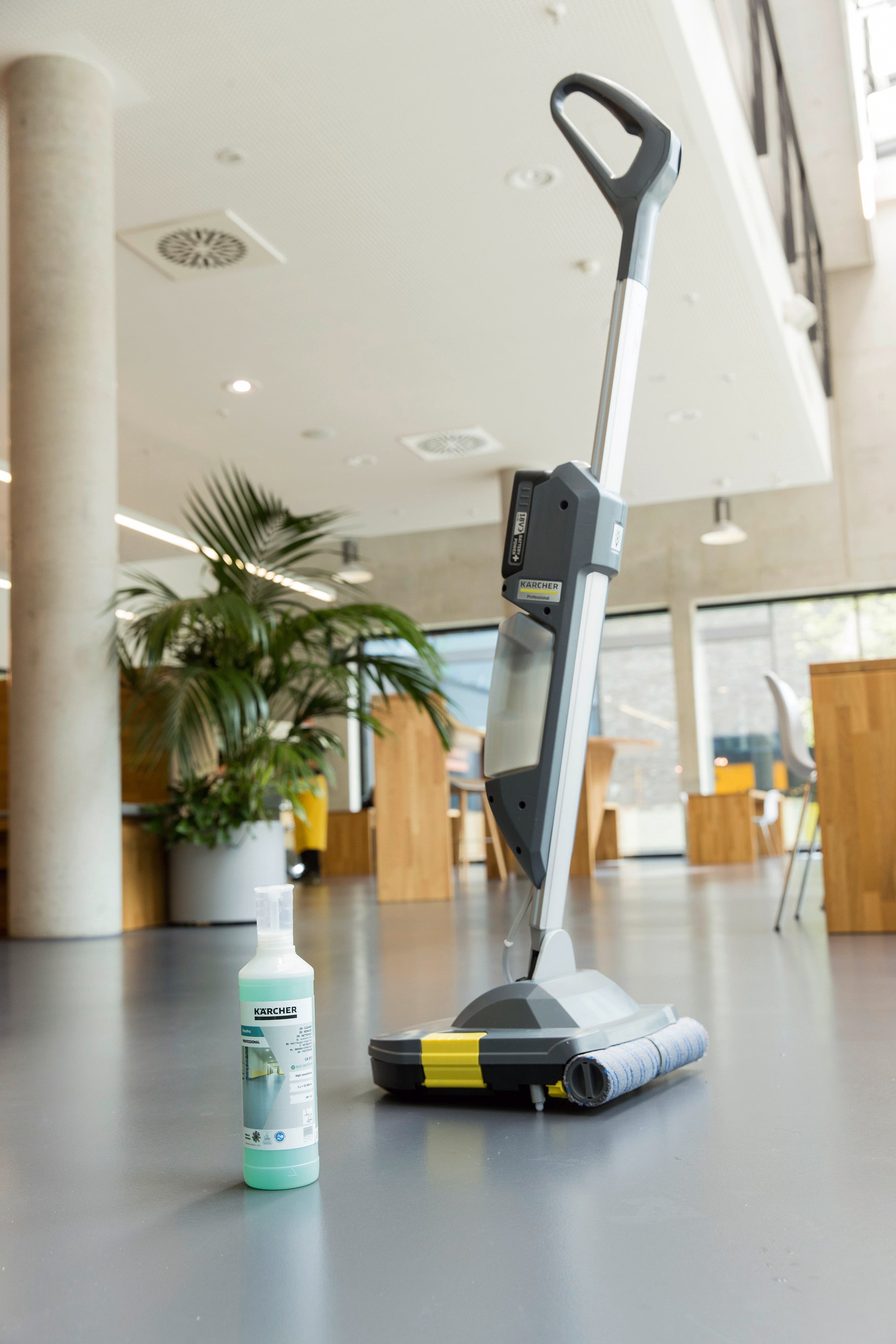 Kärcher Scheuersaugmaschine BR 30/1 C Bp ohne Akku+Ladegeraet