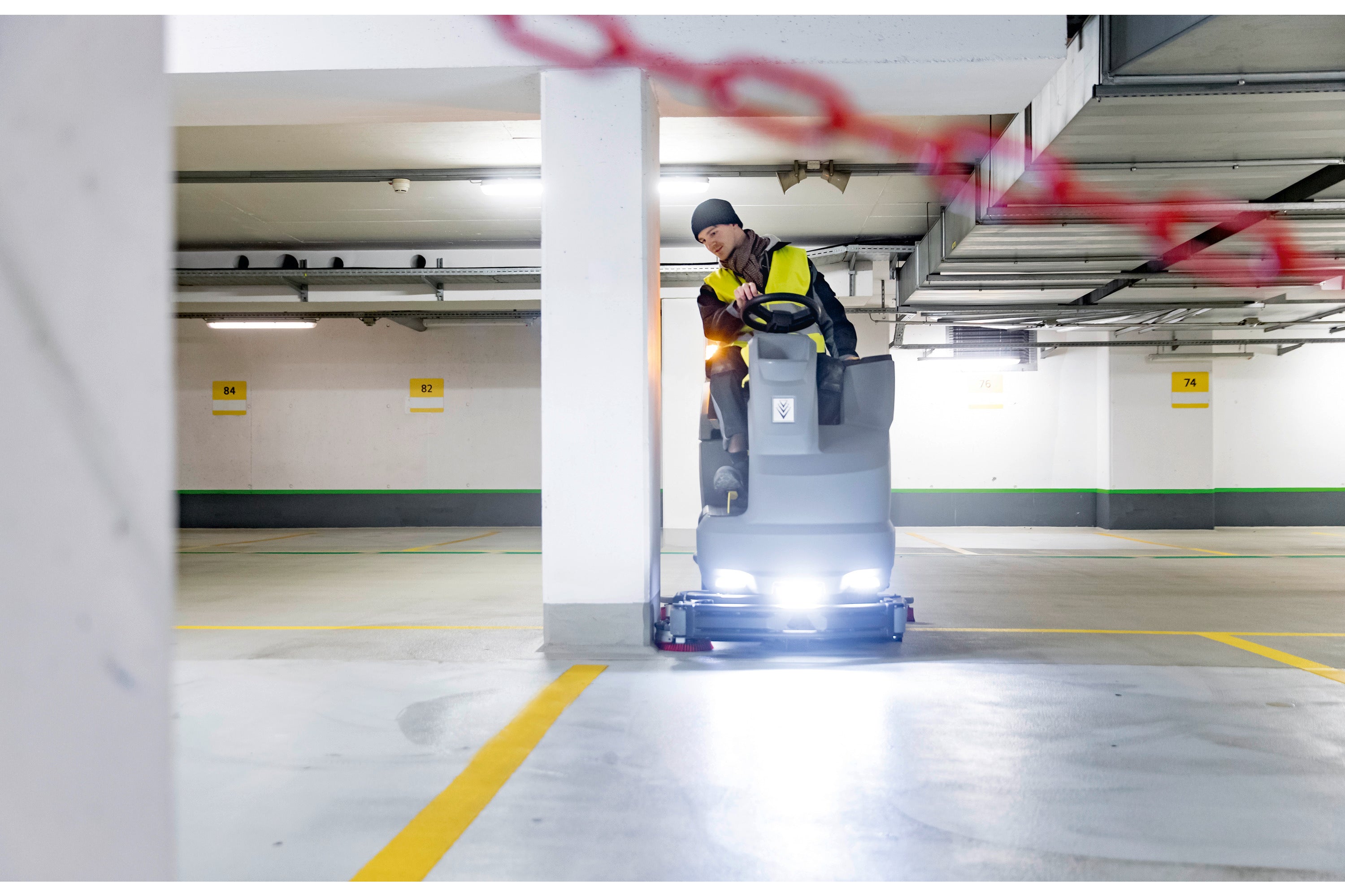 Kärcher Aufsitz-Scheuersaugmaschine B 150 R BpPackDOSE+SSD+240AhWet+Rins+D90