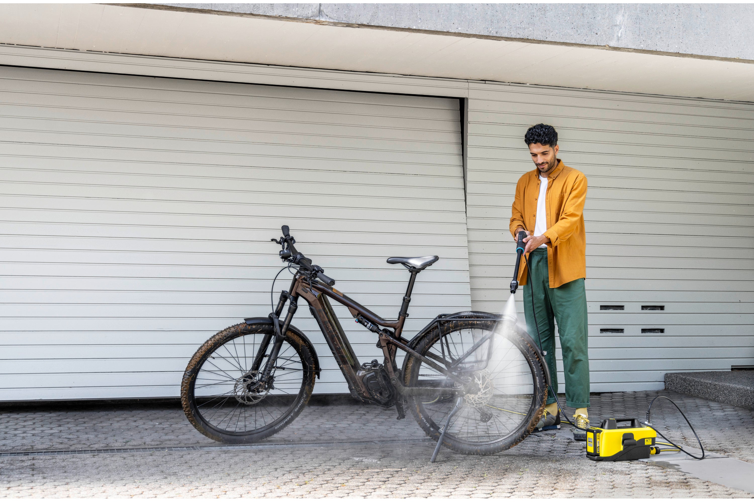 Kärcher Mobile Outdoor Cleaner OC 6-18 *INT